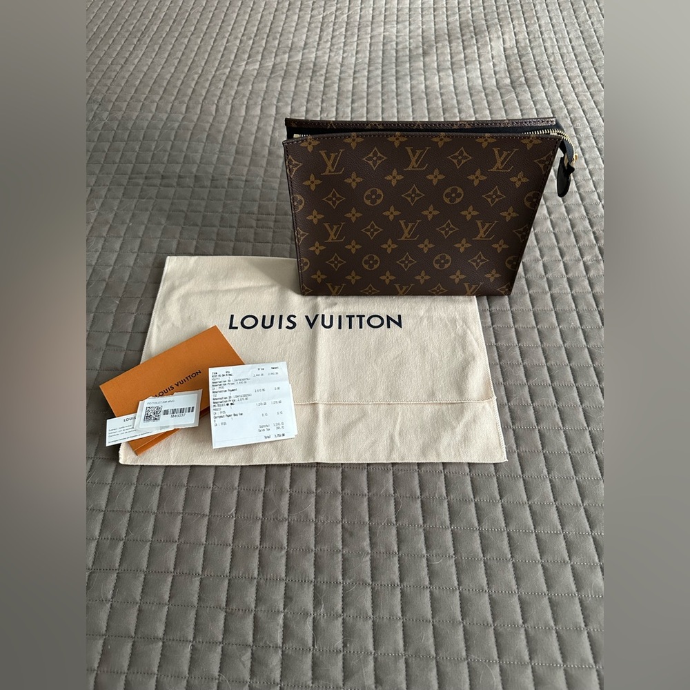 LV Toiletry